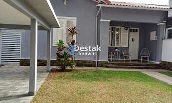 Imagem: 4 dormitórios, 1 suítes, 2 banheiro, 2