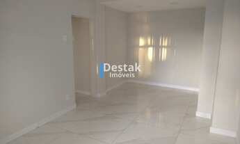 Imagem: 3 dormitórios, 1 suítes, 2 banheiro, 1