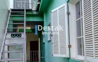 Imagem 3: 6 dormitórios, 2 suíte, 5 banheiro, 2 vagas na garagem, 208M² de Área Construída