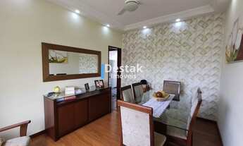 Imagem: 3 dormitórios, 2 banheiro, 2 vagas na garagem