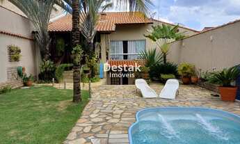 Imagem: 3 dormitórios, 1 suítes, 3 banheiro, 4