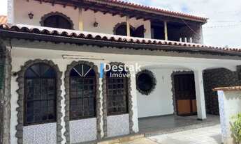 Imagem: 3 dormitórios, 1 suítes, 2 banheiro, 3