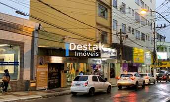 Imagem: 2 banheiro, 247M² de Área Construída