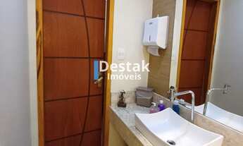 Imagem 6: 4 dormitórios, 2 suíte, 3 banheiro, 3 vagas na garagem, 235M² de Área Construída