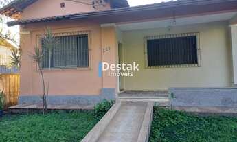 Imagem: 4 dormitórios, 1 suítes, 2 banheiro, 2