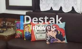 Imagem 4: 3 dormitórios, 1 suítes, 1 banheiros, 1 vaga na garagem, 85M² de Área Construída