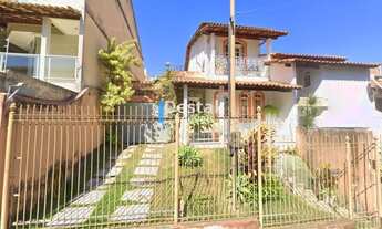 Imagem: CASA DUPLEX COM 4 QUARTOS (SENDO 1 SUÍTE