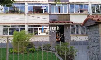 Imagem: 3 dormitórios, 2 banheiro, 1 vaga na garagem