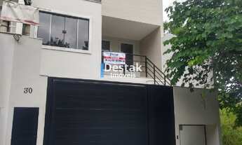 Imagem: CASA DUPLEX COM 3 QUARTOS (SENDO 1 SUÍTE)