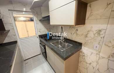 Imagem 7: 2 dormitórios, 1 banheiros, 1 vaga na garagem, 52M² de Área Construída