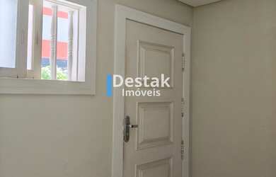 Imagem 2: 3 dormitórios, 3 suíte, 4 banheiro, 5 vagas na garagem, 488M² de Área Construída