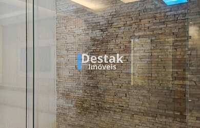 Imagem 8: 3 dormitórios, 3 suíte, 4 banheiro, 5 vagas na garagem, 488M² de Área Construída