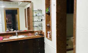 Imagem 2: ALUGO OU VENDO CASARÃO COM PISCINA PARA FINS COMERCIAIS COM EXCELENTE LOCALIZAÇÃO NA AV. N