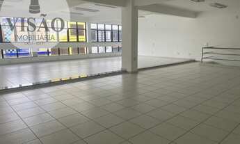 Imagem 4: ALUGO PRÉDIO LINDISSÍMO COM FAIXADA HISTÓRICA NO CENTRO COM VISTA PARA O PARQUE. LEGALIZAD