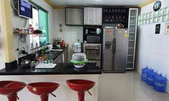 Imagem 3: Imperdível! Casa com piscina à venda em Manaus-AM, no bairro Parque 10 de Novembro