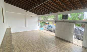 Imagem: Casa residencial à venda no Aleixo