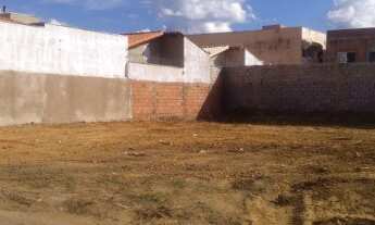 Imagem: TERRENO COMERCIAL em MONTES CLAROS - MG