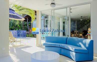 Imagem 6: Casa em condomínio na Praia da Baleia com clube frente ao mar