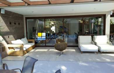 Imagem 6: Casa em condomínio à venda na Praia do Engenho, São Sebastião/SP| 5 suítes, 300m²