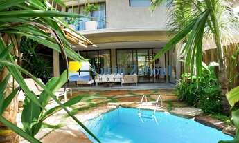 Imagem: Casa em condomínio frente ao mar à venda