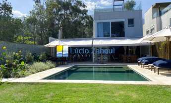 Imagem 3: Casa frente ao mar em condomínio à venda em Maresias com 5 suítes