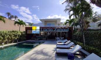 Imagem: Casa frente ao mar em condomínio à venda