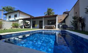 Imagem 2: Casa fora de condomínio próximo a praia para venda em Juquehy com 3 suítes e 160m² de área