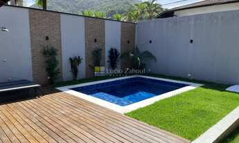 Imagem 3: Casa fora de condomínio próximo a praia para venda em Juquehy com 3 suítes e 160m² de área