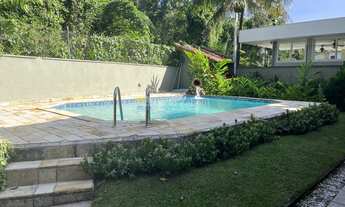 Imagem 4: Casa em condomínio próximo a praia para locação na Baleia com 4 suítes e 256m² de área con