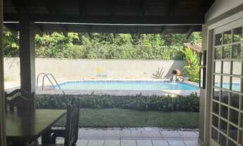 Imagem 3: Casa em condomínio próximo a praia para locação na Baleia com 4 suítes e 256m² de área con