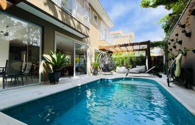 Imagem 4: Casa em condomínio à venda em Juquehy, São Sebastião/SP - 300m², 5 suítes, piscina privati