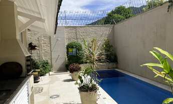 Imagem: Excelente casa em condomínio à venda em