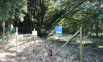 Imagem: Terreno de 900m à Venda em Juquehy