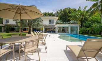 Imagem 7: Casa cinematográfica pá na areia à venda em Juquehy, São Sebastião/SP - 838m², 6 suítes, p