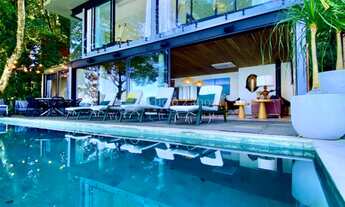 Imagem 6: Casa Cinematográfica com Vista para as Ilhas Frente ao Mar na Praia Preta