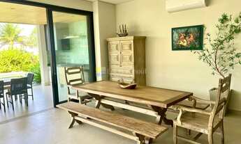 Imagem 7: Casa em Condomínio Fechado para locação Anual com Área de Apoio Frente ao Mar na Praia de