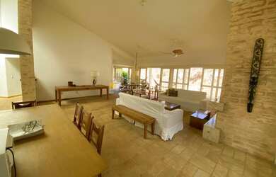 Imagem 4: Casa disponível para venda e locação anual em condomínio fechado na praia do Engenho - São