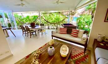 Imagem 2: Casa em condomínio à venda na Praia da Baleia, São Sebastião/SP - 180m², 4 suítes, 50m da