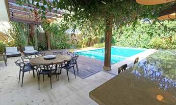 Imagem 4: Casa em condomínio frente ao mar à venda em Maresias com 4 suítes 280m² de área construída