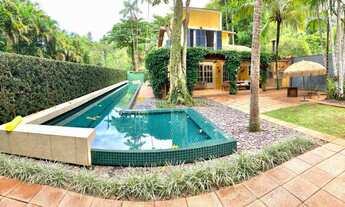 Imagem: 6 dormitórios, 5 suíte, 6 banheiro, 4