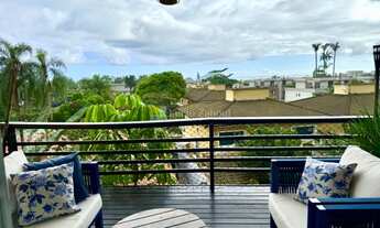 Imagem 3: Casa a Venda no Canto nobre de Juquehy com Vista para o Mar em Condomínio Fechado a 100 Me