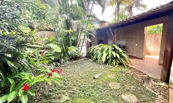 Imagem 7: 4 dormitórios, 2 suíte, 4 banheiro, 3 vagas na garagem, 300M² de Área Construída