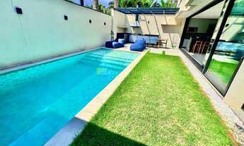 Imagem 4: Casa Cinematografica a Venda na Praia de Juquehy a 350 Metros do Mar