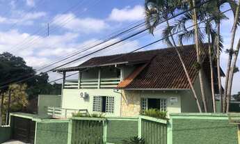 Imagem: Sobrado averbado no Floresta, espaçoso