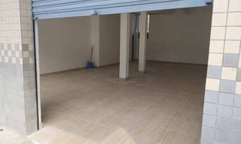 Imagem 4: Loja comercial térrea à venda ou locação no centro de Joinville, sala ampla, no coração do