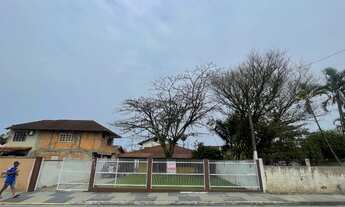Imagem 2: Casa com terreno amplo no Bairro Comasa, localizada em uma das melhores vias do bairro