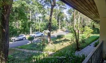 Imagem 4: CASA TERREA EM CONDOMINIO - TERRENO AMPLO COM 2.800m² - OPORTUNIDADE EM MEIO A NATUREZA