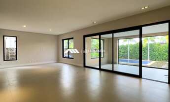 Imagem 7: Casa charmosa em Condomínio; 4 suites, varanda gourmet e piscina em Alphaville, Campinas-S