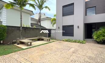 Imagem 3: Casa charmosa em Condomínio; 4 suites, varanda gourmet e piscina em Alphaville, Campinas-S