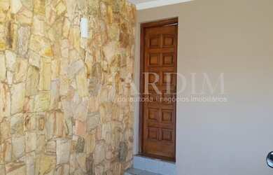 Imagem 2: LINDA CASA NO JARDIM MONUMENTO